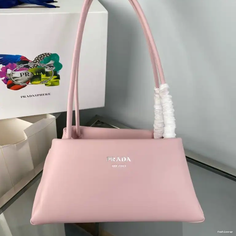 Fashionrepsfam ru 2209YZ0058 Prada Bag 0527